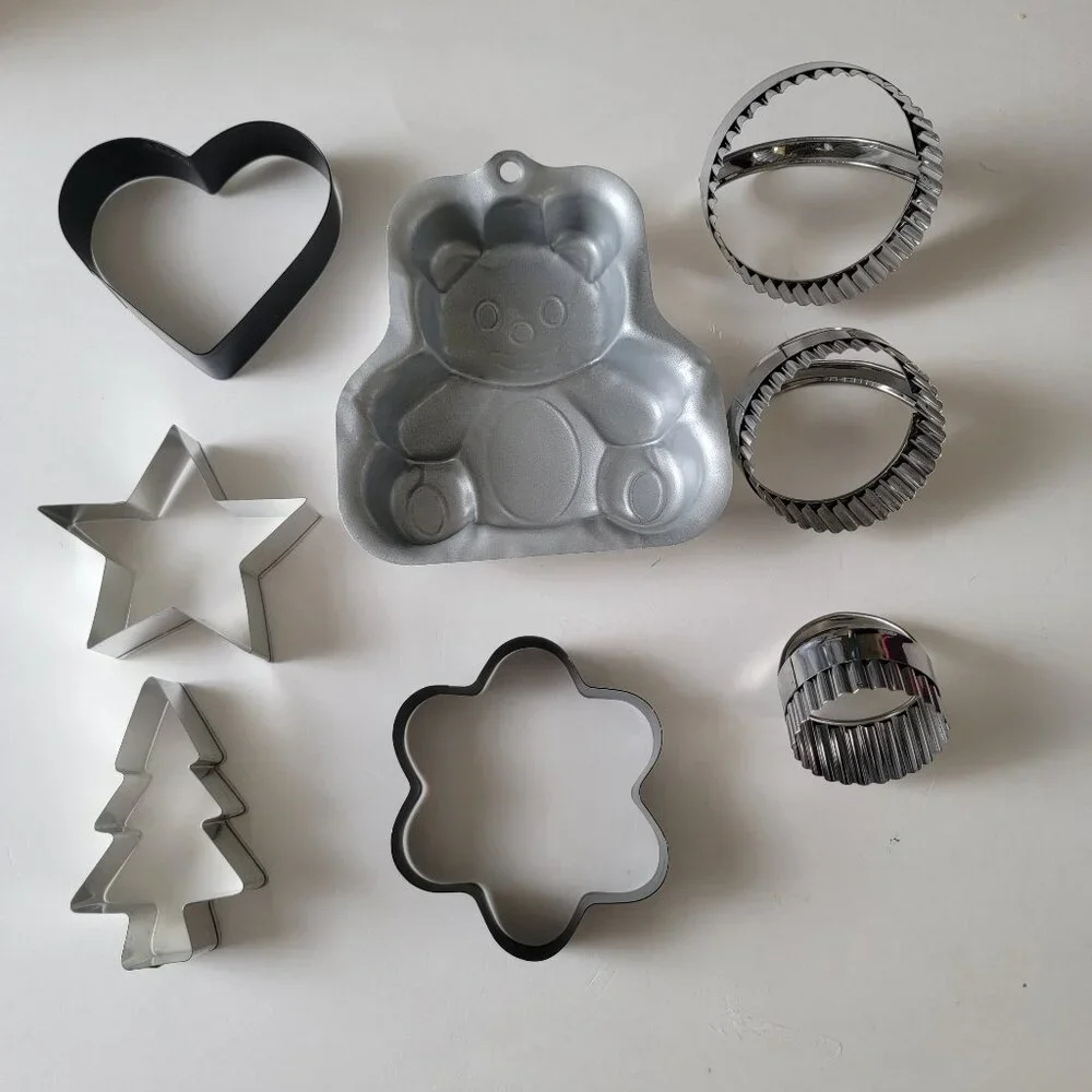 Cookie Cutters Collection Multiple Shapes Cake Pan Icing Set Accessories